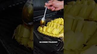 Niebezpiecznie rozkoszny ananas z grilla😱 grillowanie bbq jedzenie jedzonko dobrejedzenie [upl. by Vassily768]