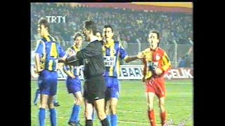 Galatasaray 21 Fenerbahçe 12031994 Şampiyonluğu getiren maç [upl. by Nored652]