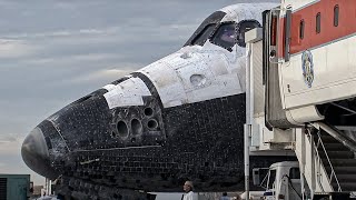 STS128 Space Shuttle Discovery landing and turnaround at NASA AFRC  Dryden Flight Research Center [upl. by Alisan]