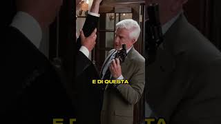 Ha in tasca la foto di tua moglie 😂 Leslie Nielsen scena divertente dal film Una pallottola spuntata [upl. by Nerag528]