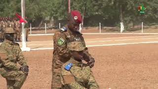 Forces armées nationales  882 soldats en fin de formations militaires présentés au drapeau [upl. by Most785]