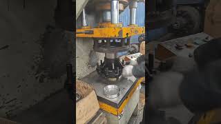 Mounting bearing sleeve axle bpw [upl. by Lorilee69]