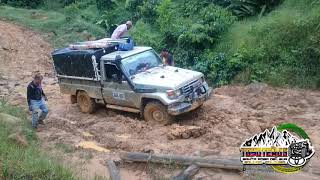 TOYOTEROS SANTA ROSA DEL SUR BOLIVAR COLOMBIA GUAMOCO OffRoad 4x4 toyota landcruiser trocha [upl. by Fassold]