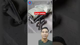 Cara mudah angkat barang naik tangga reaction idekreaktif lifehacks tips shorts [upl. by Phaidra]