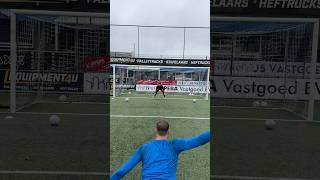 LEFT OR RIGHT❓👀 goalkeeper goalkeepertraining [upl. by Lindner]