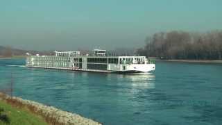 Binnenschiff MS quotViking Jarlquot  Flusskreuzfahrtschiff vor Speyer [upl. by Yeffej]