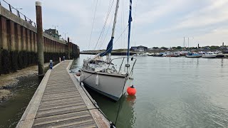 Sailing UK 360 Cam  Leaving Brighton Marina  First Solo Sail Macwester 28 [upl. by Alohs415]