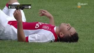 Abdelhak Nouri zakt in elkaar  hartaanval Ajax  Werder Bremen 08 juli 2017 [upl. by Dugas]