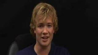 Ed Speleers introduces Eragon premiere competition [upl. by Ailyn]