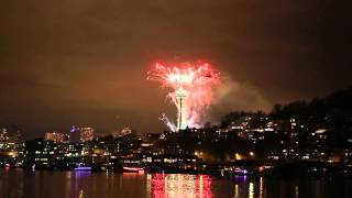 20130101 New Year Fireworks from Gas Works Park Seattlemp4 [upl. by Drahsir206]