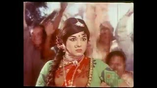 Theru Paarkka  Iru Thuruvam  Sivaji Ganesan  Padmini [upl. by Htedirem285]