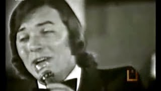 Karel Gott  Das sind die schönsten Jahre  Rio de Janeiro live 1972 [upl. by Aerdnwahs]