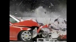 IIHS Crash Test  Smart Fortwo  Mercedes C300  Stabillity Control [upl. by Ginzburg]