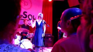 Eilen Jewell quotKalimotxoquot 23 octubre 2011 Madrid Sala El Sol HD [upl. by Convery]