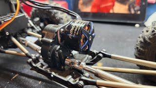 Rhino crawler motor and 40A esc Bench test [upl. by Ikcaj]