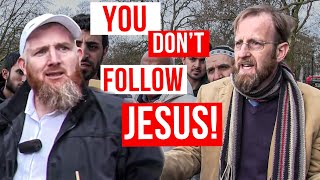 Muslim Shows Christian He Isnt Following the Bible [upl. by Ytirahc]