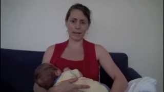 How to discreetly breastfeed in public [upl. by Nappy]