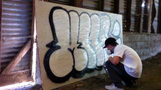 How to do a graffiti throwie [upl. by Castro]