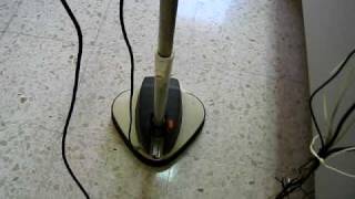 Enceradora  Floor polisher Electrolux B23 [upl. by Nicolis]