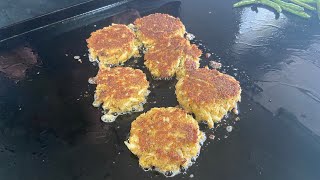 CRAB CAKES THE EASY WAY  BLACKSTONE GRIDDLE RECIPES [upl. by Chrotoem]