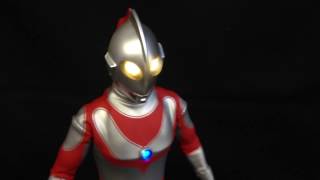 Medicom RAH 16 figure Return Of Ultraman lighting system 帰ってきたウルトラマン [upl. by Aynad]