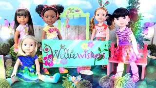 Doll Review TOYS  AMERICAN GIRL WELLIE WISHERS  plus Playhouse  4K [upl. by Thury]