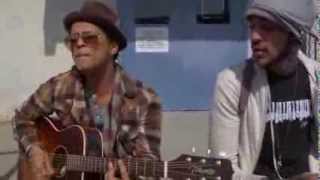 Travie McCoy Billionaire ft Bruno Mars LIVE ACOUSTIC [upl. by Malilliw381]