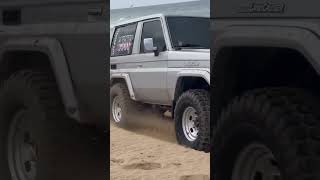 VIDEOS DE CAMIONETAS 4X4 TODO TERRENO EN EL BARRO  TOYOTA MACHITO EN LA PLAYA 4X4 VENEZUELA [upl. by Male]