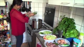 Delicious Dutch peasoup Masakan sup khas Belanda 2014 [upl. by Godfree]