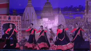 Girls dance on folk amp Dola Re Dola song  Kurmanchal Nagar Group Renu Kandpal Uttarakhand Mahotsav [upl. by Oinesra876]