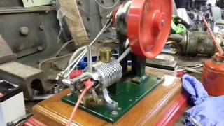 Atkinson Cycle model petrol engine first run in years [upl. by Dugaid437]