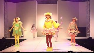 文化服装学院ファッションショー「energy flow」  2012113 [upl. by Penrod]