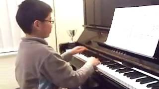 Adorable 9 Year Old Child Piano Prodigy plays 1000 keys a minute [upl. by Hammond]