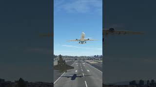 F35 hi Alpha while a Jetliner takes off over it msfs [upl. by Nessnaj52]