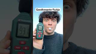 Dit zelfgemaakte fluitje kan je doof maken 😱😳gadgets [upl. by Broucek647]