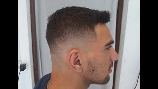 FADE MEDIANO  TUTORIAL FÁCIL  barbería [upl. by Carlick104]