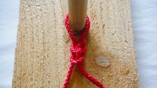 How To Tie A Halter Hitch  Knot [upl. by Stroup]