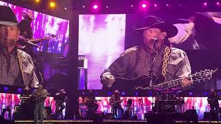 George Strait with Chris Stapleton  Pancho amp Lefty2024JerseyMet Life Stadium [upl. by Samy475]