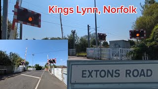 Kings Lynn Extons Road Level Crossing Norfolk [upl. by Chenee389]