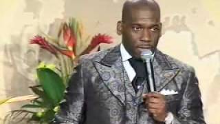 Lady Gizelle Bryant at Dr Jamal Bryant Empowerment Temple 10th Anniversary 25 April 2010 [upl. by Schinica]