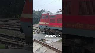 ⚡⚡ RED BEAST ❤️❤️ ARAKKONAM WAP  4 train indianrailways wap4 locopilot railfans sriaravind47 [upl. by Enasus]