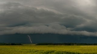 Orages multicellulaires des 04 amp 05 juillet 2012  Multicell storm of 04 amp 05 july 2012 [upl. by Felske746]