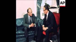 SYND 9 8 74 NEW PRESIDENT FORD MEETS SECRETARY OF STATE KISSINGER IN WASHINGTON [upl. by Peednus]