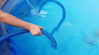 Como aspirar piscina inflável com o Kit de Piscina [upl. by Nilra]