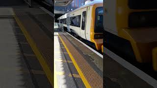 SouthEastern 465029 amp 465157 arriving at Bromley South 81024 [upl. by Ahtis208]