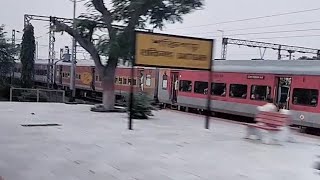 maldah town intercity express and Sarai Ghat express cross saktigar station 😱🙏 train railway [upl. by Pelage377]