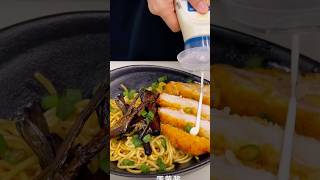 Vlog lunchNoodles with scallion oil  fried pork chops  peach 🍑 sparkling water [upl. by Rushing701]