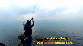 Lagi lagi dam merah ujung muara baru [upl. by Inattyrb]