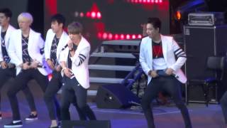 150502  GOT7  하지하지마 Stop stop it  KMF 2015 Hollywood Bowl [upl. by Celestyna592]