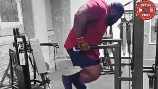 Bench Press WR Holder Tries Dips [upl. by Auot]